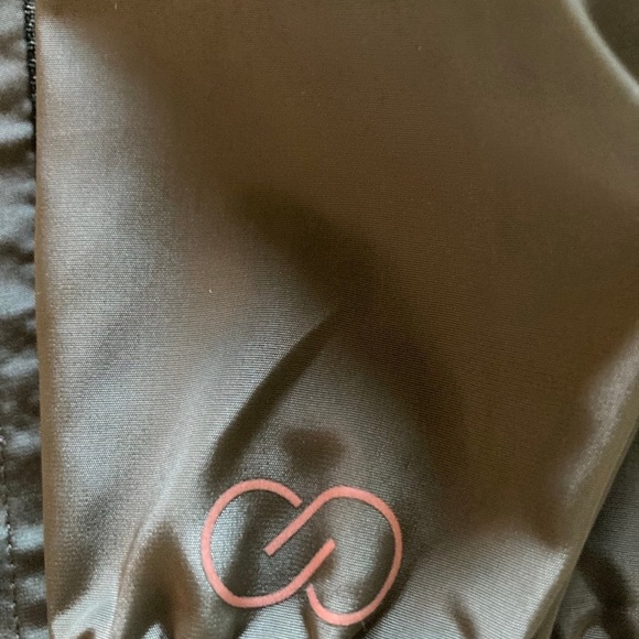 WOMENS SMALL CALIA LIGHT WEIGHT JACKET CINCH WAIST WITH HOOD - Picture 7 of 9